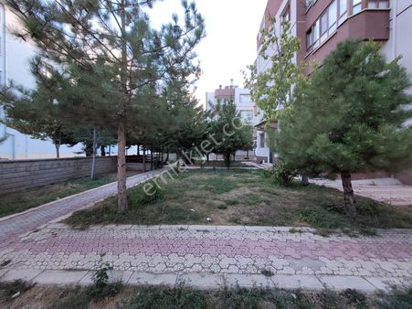 Onur Emlak Mehmet Akif Mah. 2+1 Bakımlı Ara Kat Kiralık Daire