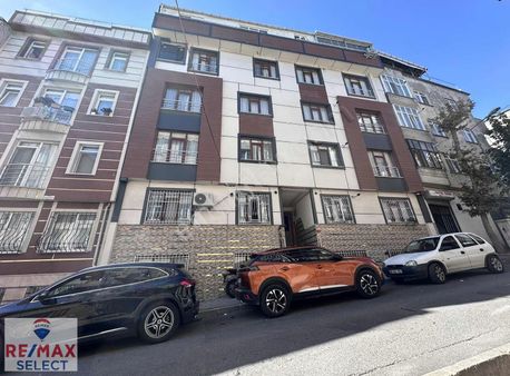 Bayrampaşa Altıntepsi 3+2 Boş Teras&2klima&asansör Genişmutfaklı