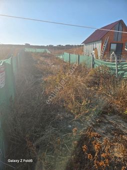 Kargakekeçte Etrafı Cevrili Suyu Cekili Hobi Bahçesi