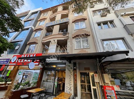 Sağlık Kurumlarına Sıfır Konumda Geniş 2+1 Aile Evi