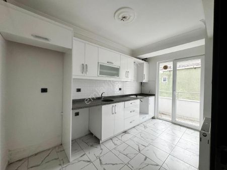 Çorlu Cemaliye Mh Kapalı Pazar Yakını 2+1 100m2 2 Kat