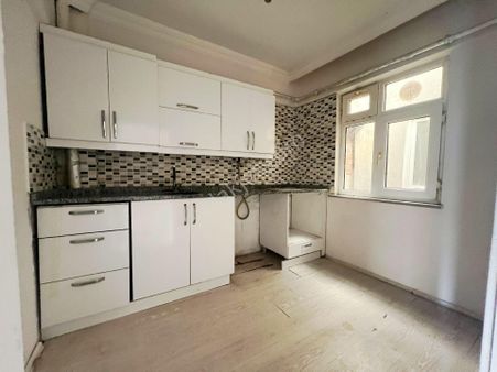 Çorlu Reşadiye Mh 3+1 135m2 5 Kat Çift Balkon Masrafsız
