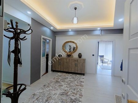 Üniversite Hastanesi Karşısında 3+1 Eşyalı Kiralık Lüx Daire...