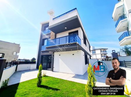Didimde Satılık 3+1 Sıfır Villa Bahçeli Müstakil Girişli Tripleks