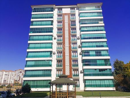 Çaydaçıra'da Bulvar Üzerinde Satılık Mega Lüx 4+1 Arakat Daire