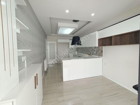 Çaydaçıra Vadipark'ta Kiralık 3+1 Arakat Lüx Daire...