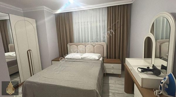 Antalya Konyaaltı Hurmada Sıfır Eşyalı 2+1 Havuzlu Daire