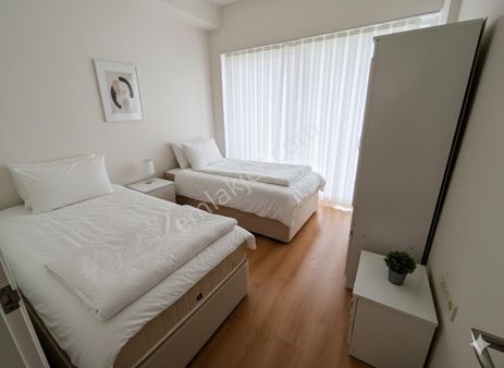 Kw Cobans'tan Modern, Şık Ve Full Eşyalı | Bornova Park'ta Kiralık Daire! (d187-a12)