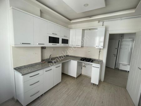 Karaköprü Gerger Taziye Evi Arkası Kiralık Daire Aylık Kira: 16.000 Tl