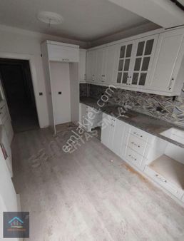 Ertaş Emlak'tan Selvilitepe Mh Anayola Yakın Kiralık Daire