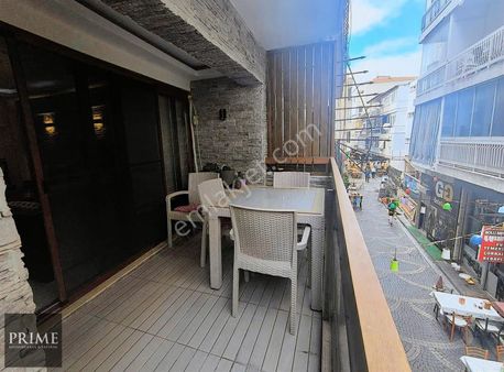 Kuşadası Merkezde 2+1 Full Eşyalı Daire