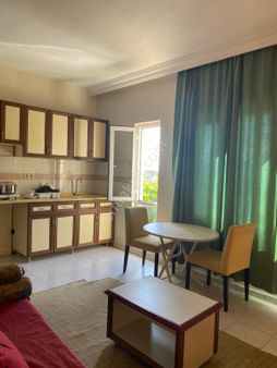 Dinek Merkezde 1+1 Eşyalıapart Daire