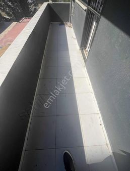 Coşkun Emlaktan Yeni Mahallede Kiralık 3+1 Daire