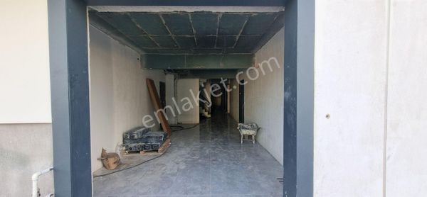 Gölparka Bitişik Ebeveyn Banyolu Kapalı Mutfak 2+1