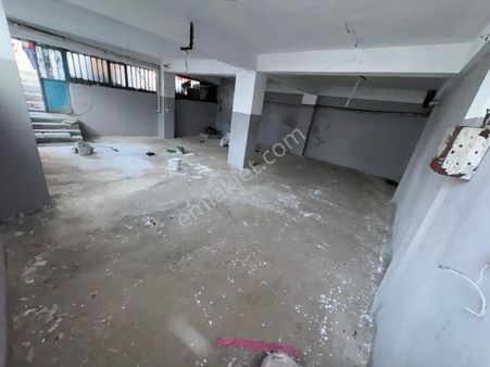 Zaferyapıdan Kiralık Yarıbodrum Dükkan Köşebaşı Bağımsız Girişli 120m2 Sanayi Elektrikli Cebecimahde