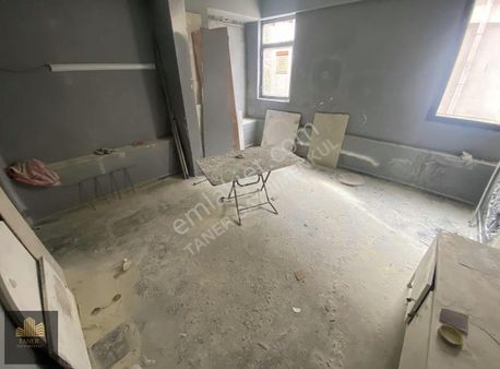 Sanayi Sitesinde İmalata Depoya Uygun Kiralık Dükkan