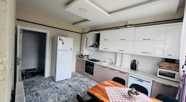 Diyanet Yurdu Yakını Satılık 2+1 Arakat Daire