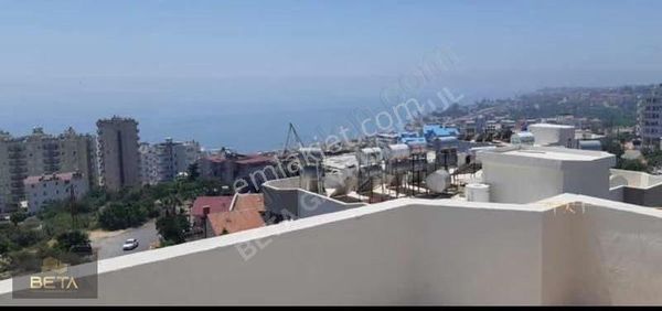 Denize Yürüme Mesafesinde 2+1 Eşyaları İle Birlikte Satılık !