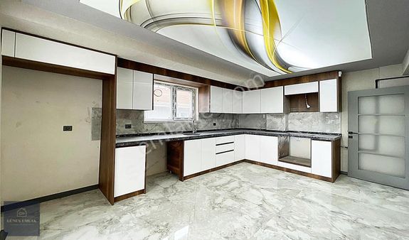 Ana Bulvara Yakın 4+1 Teraslı Dubleks Hemde Bu Fiyata ..kaçmazzz