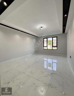 Om- Batıkent Mahallesinde Modern Tasarımlı 3+1 Lüks Daire