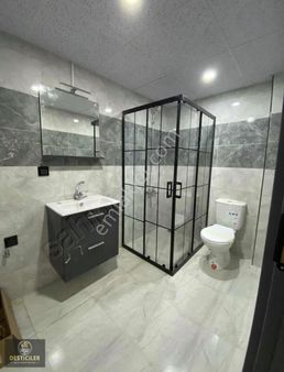 Yk-desticiler'den Anadolu Üni Eczacılık Kapısı Arkası Geniş 2+0