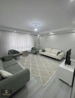 Pt - Çamlıca Mahallesi Özel Garajlı 3+1 Eşyalı Kiralık Daire