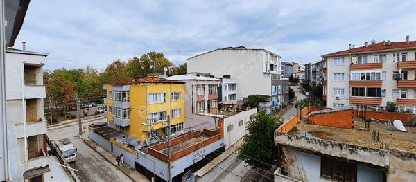 Karacabey Emirsultan'da Satılık 4.kat 2+1 Sobalı Daire