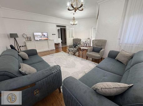 Nuray Gayrimenkulden Karataş Merkezde Satılık Bakımlı 3+1 Daire