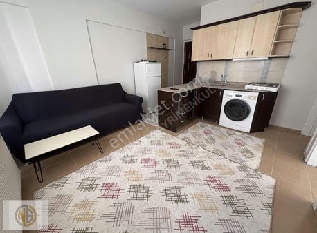 Nuray Gayrimenkulden Üniversitede Memur Binasında Kiralık 2+1