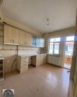 🏡 Sağlığa Komşu Olma Fırsatı! Hastaneye Yakın Satılık Daire