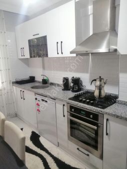 Sigorta Hastanesi Yakını Katta Ayrı Mutfak Full Eşyalı 2+1