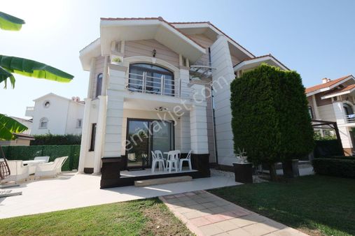 Antalya Serik İlçesi Belek Mahallesinde Eşyalı Satılık Villa
