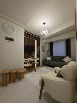 Özmecaz'dan Topraklık Mah. 1.5+1 Balkonlu Full Eşyalı Lüks Apart