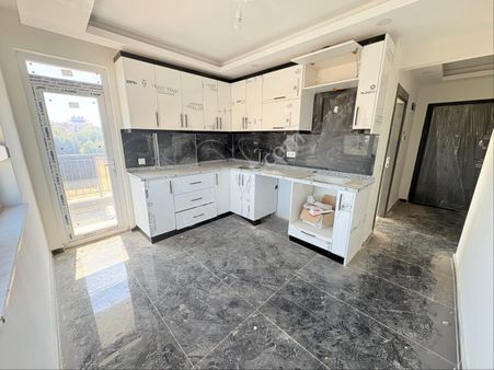 Demirel Mah Sıfır 1. Katta Geniş 2+1