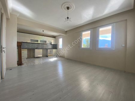 Goldhouse Dan Kiralık Uzun Dönem Fırsat Daire 3+1