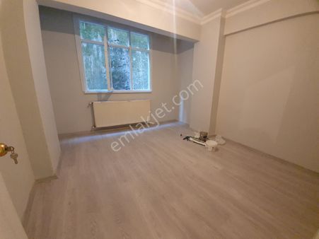 Fulya Mahallesi Dağlarca Sokak'ta Satılık 1+1 Daire