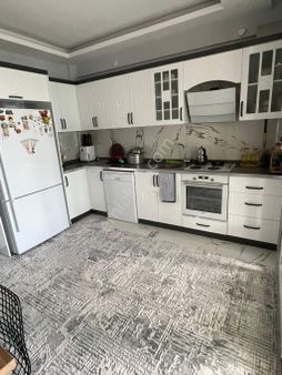 Ahmet Kaya Caddesi Satılık 2+1 Orta Kat