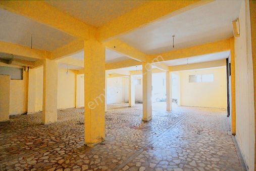 Kiralık 240m2 Ferahevlerde Düz Giriş Yüksek Tavan Depo İmalathan