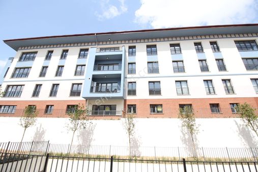 15 Temmuz Toki Evlerinde Satılık 2+1 81 M2 Daire Tapukur'dan