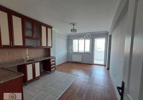 Ortaca Merkezde Bakımlı 2+1 Kat Mülkiyetli Satılık Daire