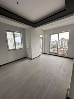 Aydoğmuş Mah 1. Katta 2+1 Abd Mutfaklı