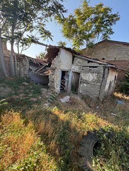 Manisa Saruhanlı Gözlet 148 M2 Tek Tapu Yikik Ev Aboneleri Mevcut