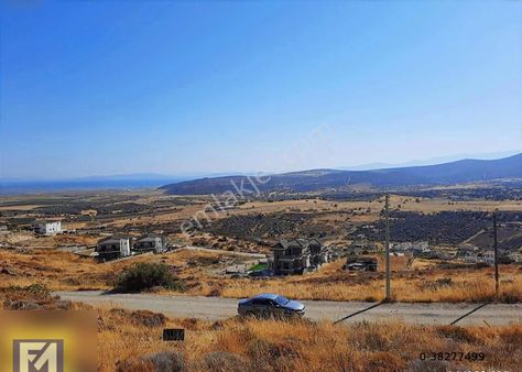 Foçaköyde Satılık Villa İmarlı Arsa