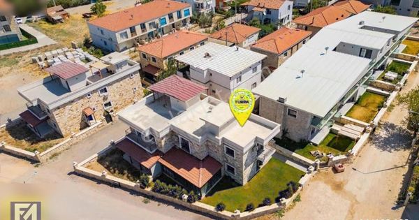 Bella Vita Evleri Teraslı 4+1 Satılık Ultra Lüx Villa