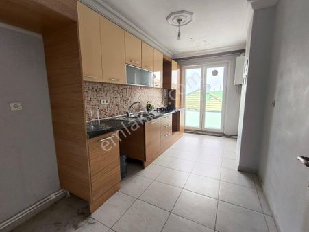 Büyükçekmece Pınartepe Mah 3+1 Ebeveyn Banyolu Kiralık Daire