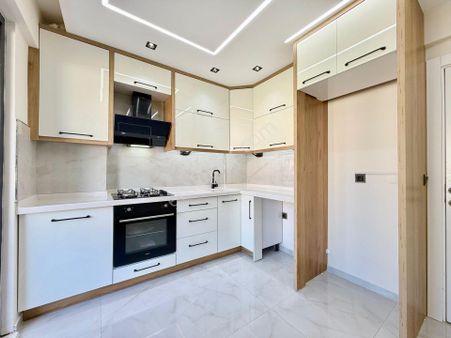 ▶ ▶akçay Körfez'den Ebeveyn Banyolu Ön Cephe Ara Kat 3+1 Satılık Daire