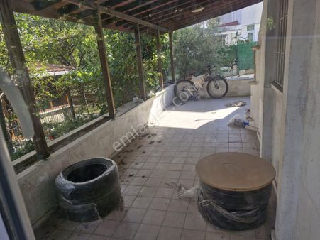 Mimaroba Da Denize 100m 300m2 Arsa İçerisinde 4+1 Müstakil Satılık Villa