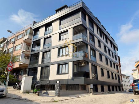 As Emlak'tan 3+1 Aziz Mahmut’ta Sıfır Merkeze Yakın 1.kat Daire