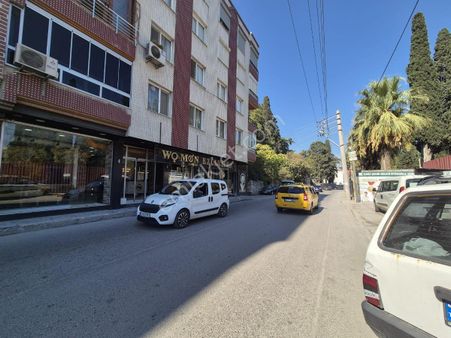 Dumlupınar Mah.hasanağa Bahçesi Yakını 165 M2 3+1 Satılık Daire