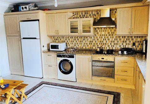 Babataşı Mahallesinde Eşyalı Kiralık 2+1 Daire